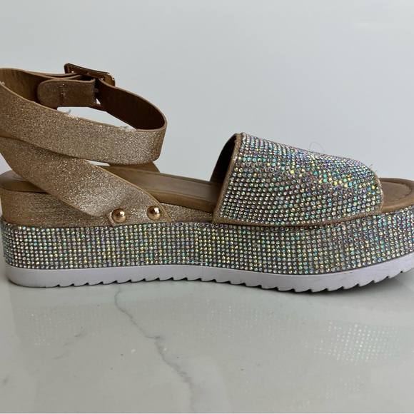 All Over Rhinestone Platform Sandals - Picture 15 of 16